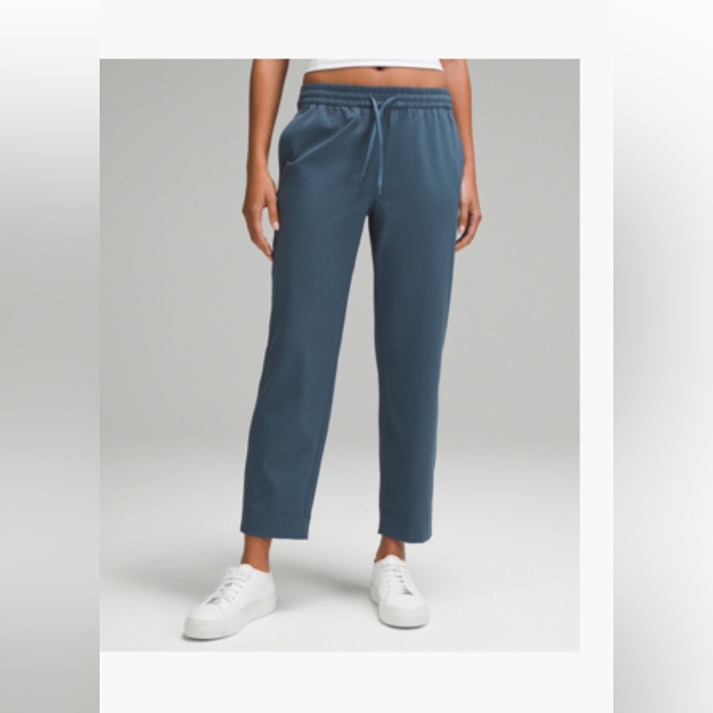 NWT lululemon Tapered-Leg Mid-Rise Pant 7/8 Length Iron Blue Size XL